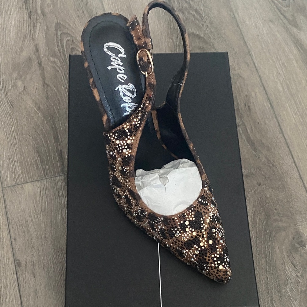 Cape Robbin Leopard Print Slingback Heels